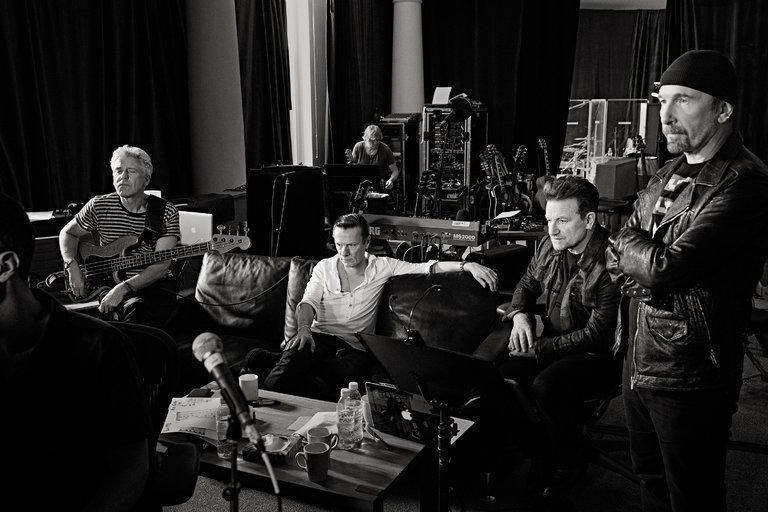 U2 - NEW PHOTO IN STUDIO.jpg
