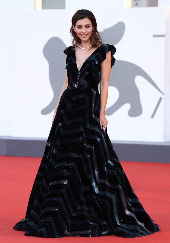 laura barth at lovers premiere at 2020 venice international film festival 09 03 2020 11