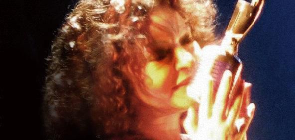 Τάνια Τσανακλίδου – «Είμαι η μοναδική Ελληνίδα τραγουδίστρια που δεν πήρα ποτέ επιχορήγηση»