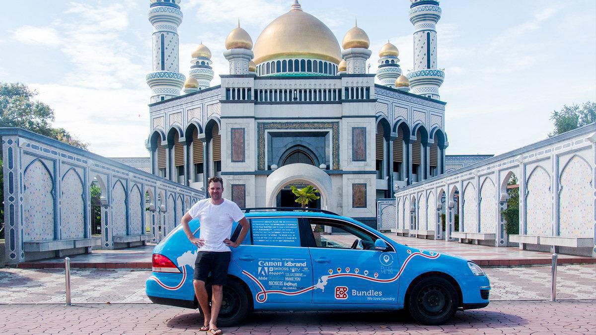 Wiebe Wakker Plug Me In Brunei Volkswagen Golf 