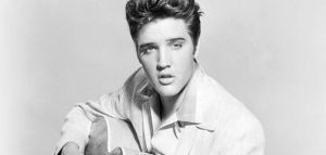 Η ζωή του Elvis σε 20 δίσκους ορόσημο στην καριέρα του