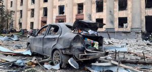 Πύραυλοι στο Χάρκοβο - Νέες κυρώσεις ζητά το Κίεβο
