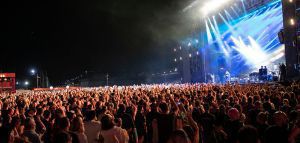 Η αφρόκρεμα της εγχώριας μουσικής σκηνής στην Πλατεία Νερού