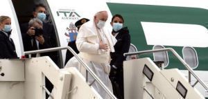 Απαγόρευση συγκεντρώσεων αντιεμβολιαστών λόγω Πάπα