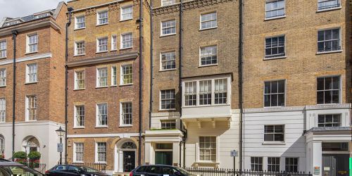 Πωλείται σπίτι που έζησε ο Στινγκ στο Λονδίνο