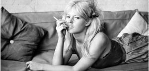 Όταν η Brigitte Bardot τραγούδησε Γιάννη Σπανό