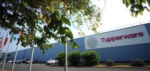 Λουκέτο βάζει το εργοστάσιο της Tupperware στην Ελλάδα
