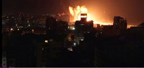 Ισραήλ: Άλλη μια νύχτα σφοδρών βομβαρδισμών και ρίψης ρουκετών