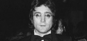 Κλεμμένα προσωπικά αντικείμενα του John Lennon βρέθηκαν στο Βερολίνο!
