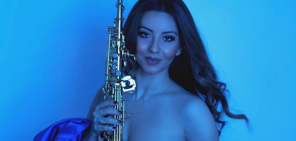H Μελίνα Παξινού παίζει σε σύγχρονη τζαζ «Τα Ματόκλαδά σου Λάμπουν»