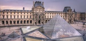 Συναγερμός στη Γαλλία: Έκλεισαν Μουσείο Λούβρου και Βερσαλλίες
