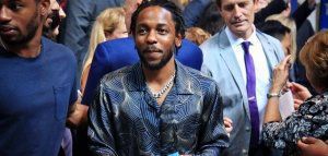 Η λέξη που ο Kendrick Lamar λέει αλλά απαγορεύει στους λευκούς θαυμαστές του