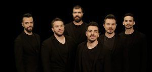 Prestige The Band: Η μπάντα του Γρηγόρη Αρναούτογλου στο νέο της κλιπ