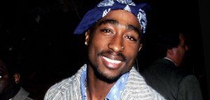 Η πρώην του Tupac βγάζει σε δημοπρασία φωτογραφία του… πέους του