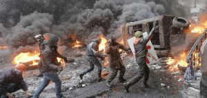Ισχυρές εκρήξεις τα ξημερώματα στο Κίεβο