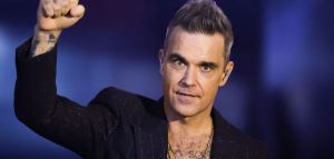 Robbie Williams: Εκθέτει έργα του για τις ψυχικές ασθένειες