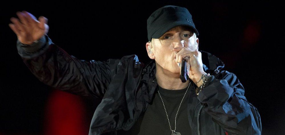 Άλμπουμ- έκπληξη με τίτλο &quot;Kamikaze&quot; κυκλοφόρησε ο Eminem