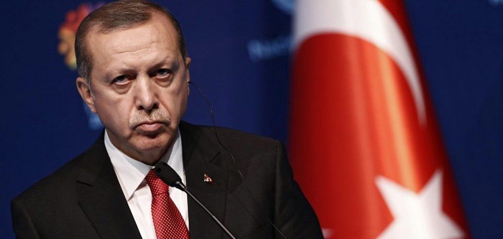 Σε ελεύθερη πτώση η τουρκική οικονομία και η λίρα