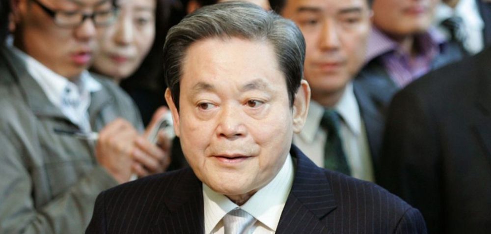 Πέθανε ο πρόεδρος της Samsung, Λι Κουν Χι
