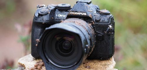 Τέλος εποχής για τις φωτογραφικές μηχανές Olympus