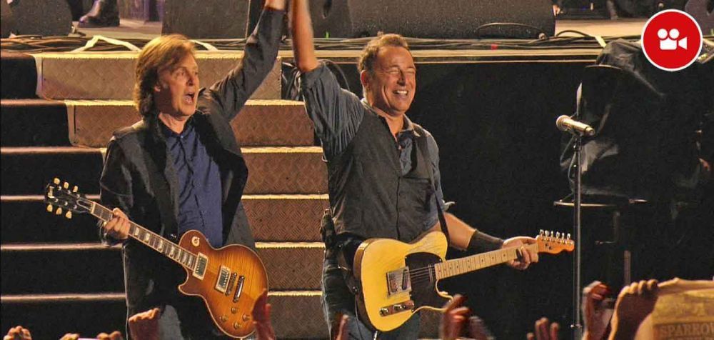 Springsteen &amp; McCartney τραγουδούν  μαζί!