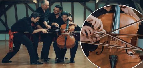 4 τσελίστες παίζουν το Bolero του Ravel με ένα τσέλο