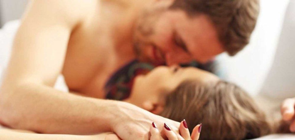 Διαχειριστής πολυκατοικίας: «Βάλτε σιγαστήρα στις σεξουαλικές σας ορμές»