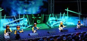 Οι Iron Maiden σε Lego τα «χώνουν» στο The Wicker Man!