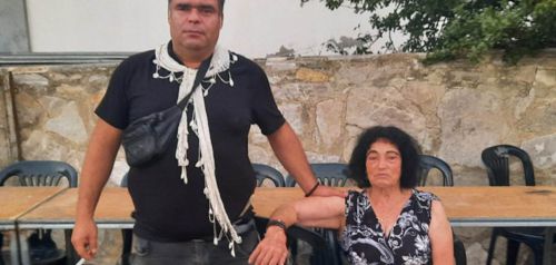 O αρραβώνας της χρονιάς στην Κρήτη: Εκείνη 82, εκείνος 41