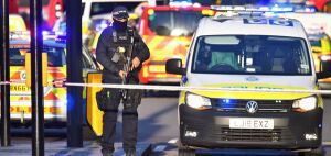 Πέντε τραυματίες σε επίθεση με μαχαίρι στο Λονδίνο