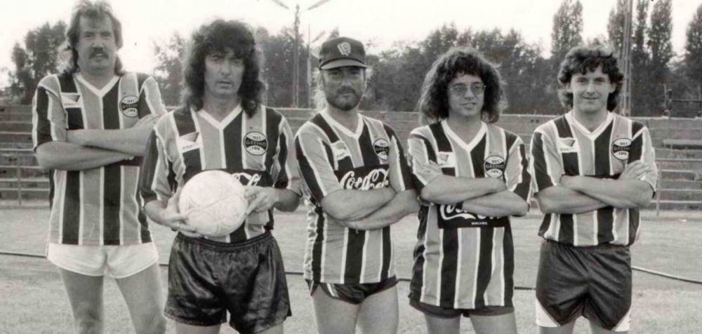 Οι ποδοσφαιρικές ομάδες που υποστηρίζουν τα μέλη των Deep Purple