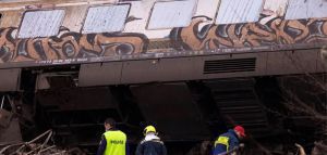 Σιδηροδρομικό δυστύχημα στα Τέμπη: Τουλάχιστον 32 νεκροί