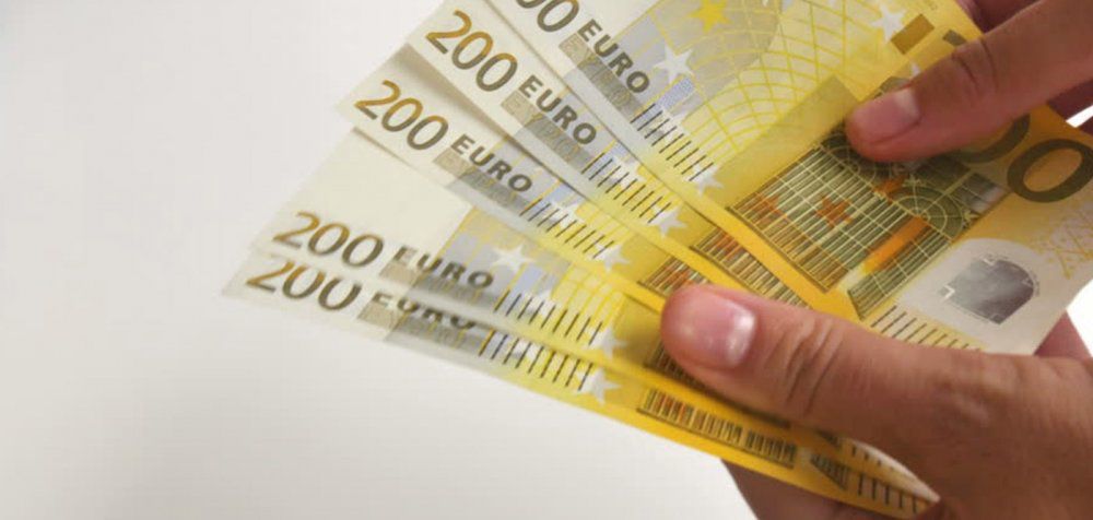 Σήμερα η κλήρωση για τα 1000 ευρώ στο υπουργείο Οικονομικών