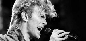 David Bowie, ένας χαμαιλέοντας που δεν σύρθηκε ποτέ!