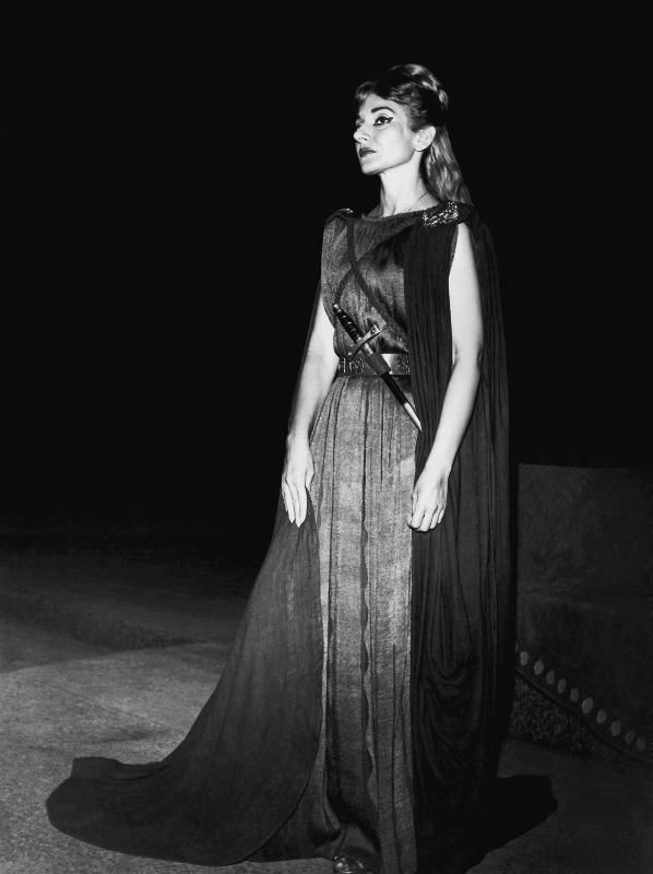 Η Μαρία Κάλλας στην παραγωγή της Εθνικής Λυρικής Σκηνής ΝΟΡΜΑ στο Αρχαίο Θέατρο της Επιδαύρου το 1960 Αρχείο ΕΛΣ