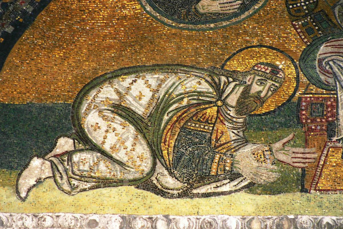 1920px Detail of the Imperial Gate mosaic in Hagia Sophia showing Leo VI the Wise