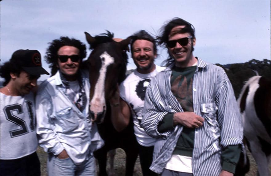 Horse_and_horse_during_the_Ragged_Glory_days.jpg