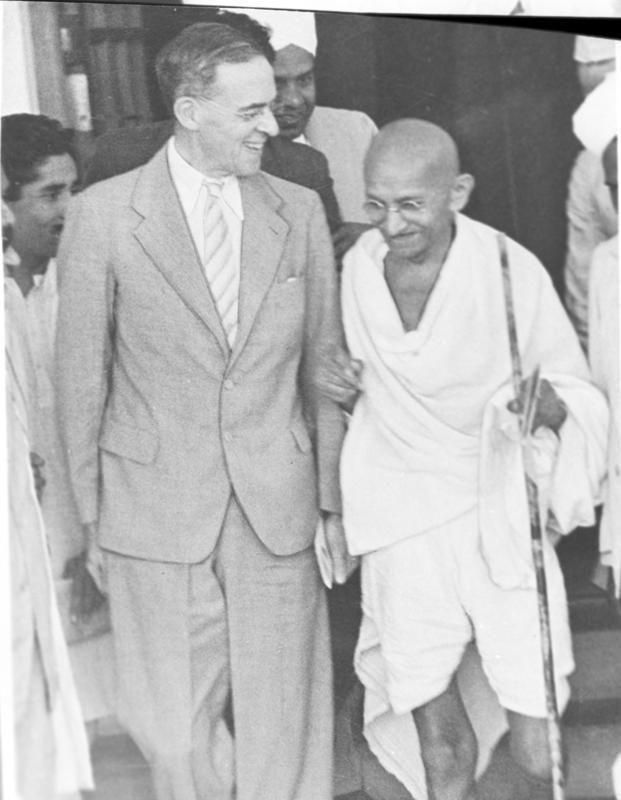 Stafford Cripps and Mahatma Gandhi 1942 2