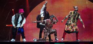Οι Ουκρανοί νικητές της Eurovision στην πρώτη τους συναυλία στο Γκλάστονμπερι