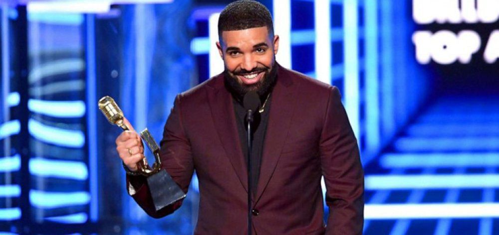 Σάρρωσε τα Billboard Awards o Drake, πέρασε την Taylor Swift