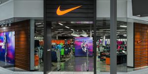 H Nike φεύγει από την Ελλάδα - Κλείνουν 22 καταστήματα