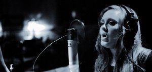 Η Adele, η Cher, η Amy Winehouse &amp; η μαγεία της ηχογράφησης