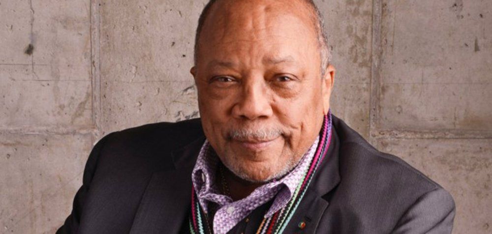 Ο Quincy Jones ζητά δημοσίως συγγνώμη για τις δηλώσεις του