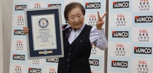 Η μεγαλύτερη διευθύντρια γραφείου στον κόσμο είναι μια 90χρονη Γιαπωνέζα