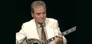 «Hits of the year… and bouzouki» με τον Στέλιο Ζαφειρίου