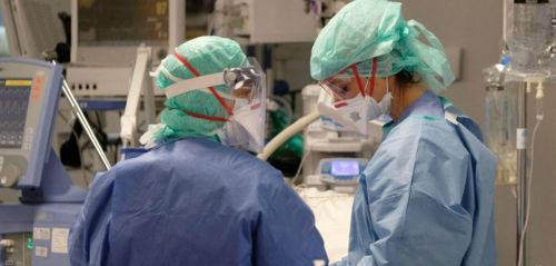 Οι ιδιωτικές κλινικές δίνουν 300 κλίνες για Covid