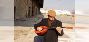 Βαγγέλης Κορακάκης: «Το λαϊκό τραγούδι είναι ευλογία»