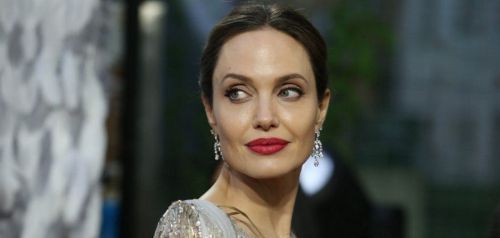 8 Πράγματα που ίσως δεν γνωρίζετε για την Angelina Jolie