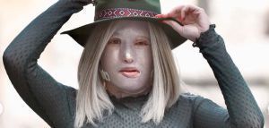 Η Ιωάννα Παλιοσπύρου αποκαλύπτει το πρόσωπό της χωρίς τη μάσκα