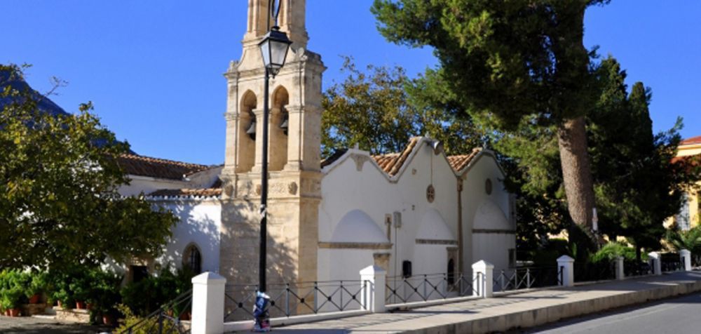 Εμβολιασμός σε... εκκλησία στις Αρχάνες της Κρήτης